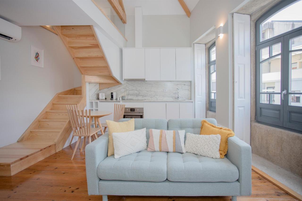 Liiiving In Porto - Santa Catarina Mezzanine Apartment Luaran gambar