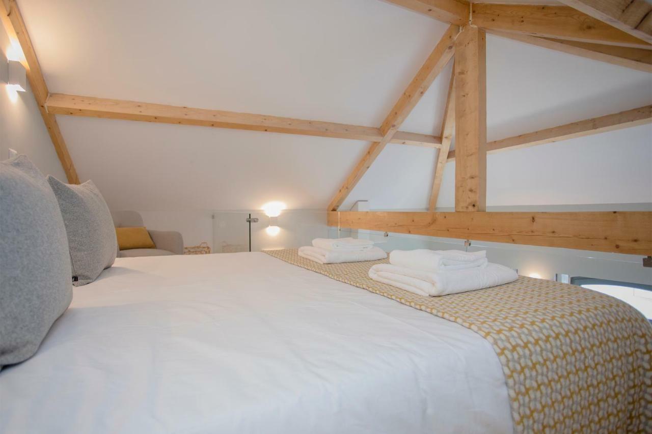 Liiiving In Porto - Santa Catarina Mezzanine Apartment Luaran gambar